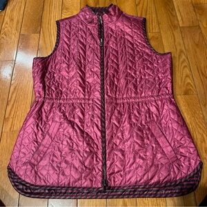 Chicos Zenergy Reversible Quilted Puffer Vest Size 1 (8/10)  Purple Cinch Waist